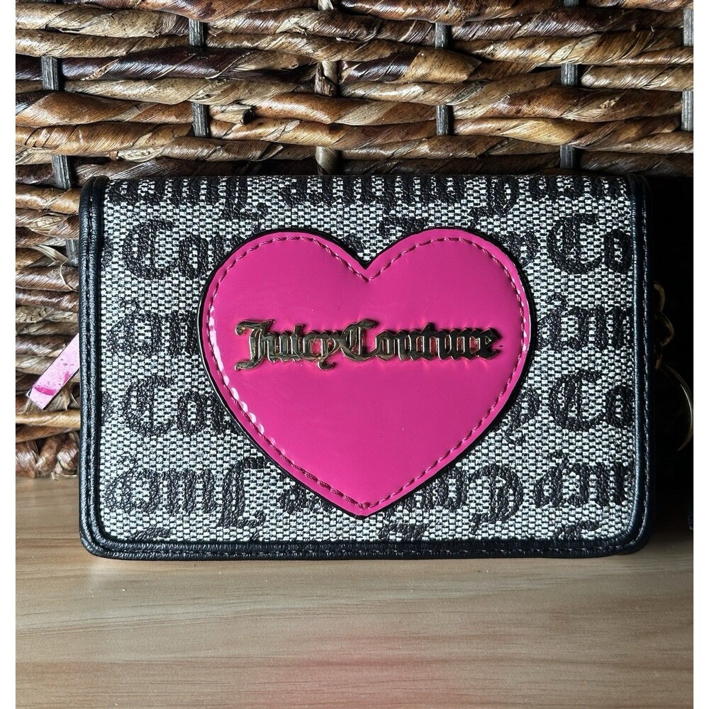 Juicy Couture Hot Pink Heart Multi Compartment Bifold Keychain  NWOT